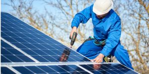 Installation Maintenance Panneaux Solaires Photovoltaïques à Blomard